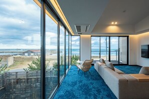 Panoramic Suite, Balcony, Ocean View | Living area - kitamae-base.com (Kaga)