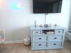 Interior - Oceanfront Nautical Escape. Pools, Lazy River & Stunning Views (Myrtle Beach)