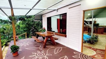 House, 2 Bedrooms, Patio | Balcony