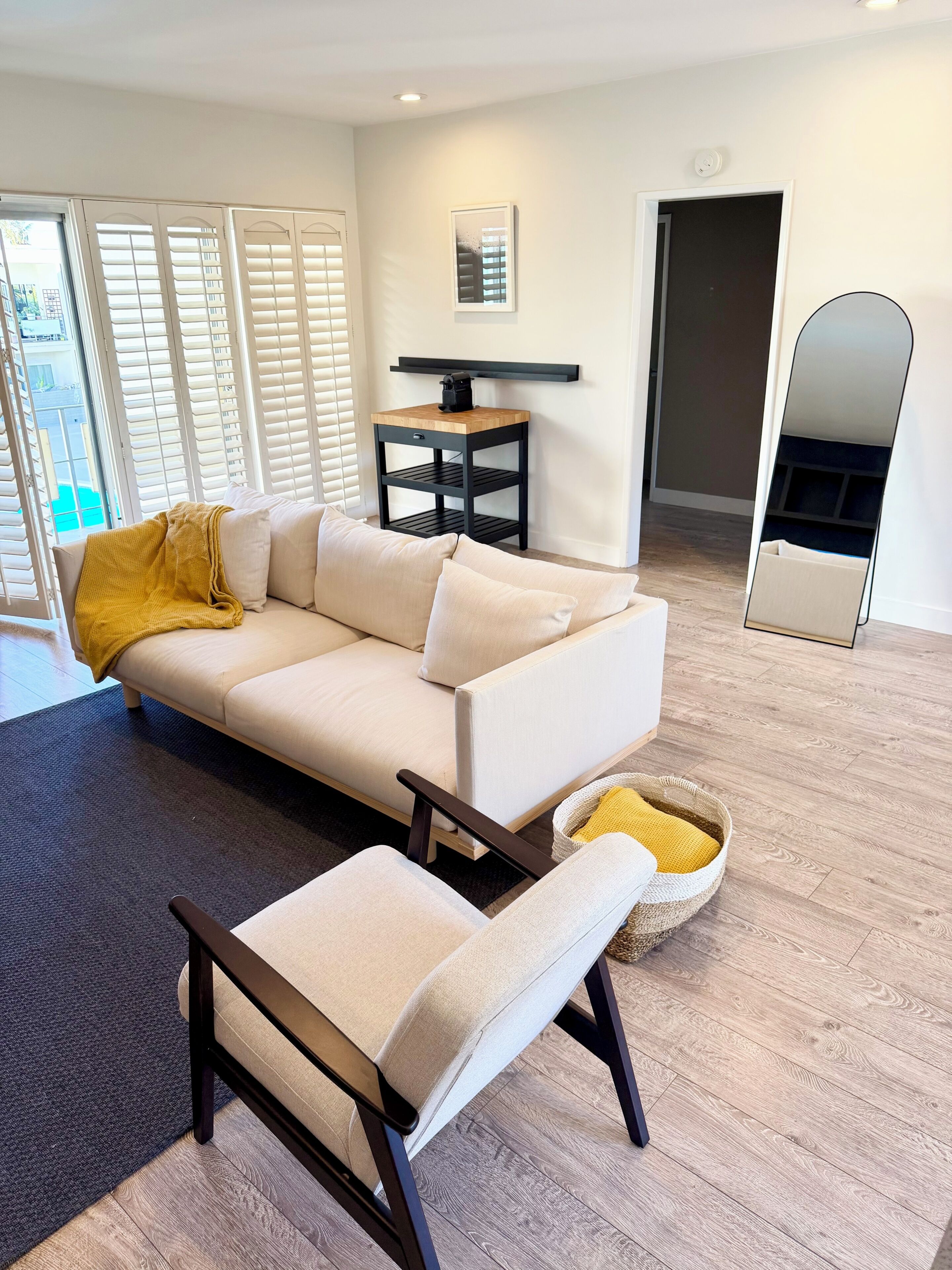 2-bedroom Condo In Lovely West Hollywood, Mid Century Poolside Retreat - Hollywood, CA