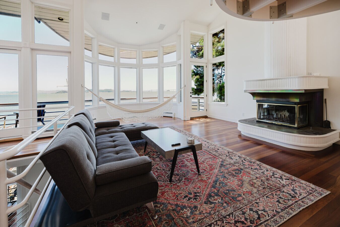Bayfront Yacht-style Home | Private Pier - San Rafael, CA