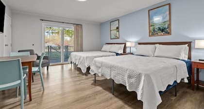 New! Private Room! Sleeps 4!