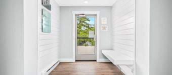 The Aerie 15 | 2BR | Rooftop Patio | Downtown