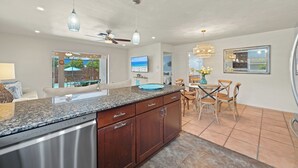Unclassified image, 5 of 31, button - 🏖️ New listing Bamboo Escape | Pool • Minutes to Vanderbilt Beach (Naples)