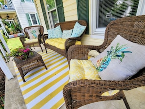 Terrace/patio - Spacious Ridgely Home- Huge Yard, Bikes & Peaceful Porches near tourist hubs (Ridgely)