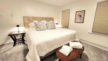 4 bedrooms, WiFi, bed sheets