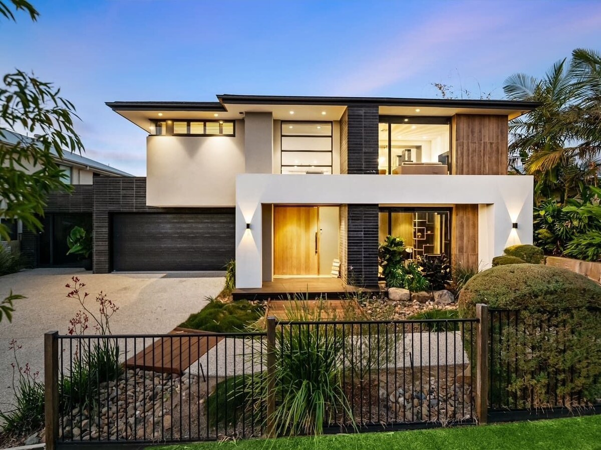 Host profile image