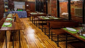 Restaurant - Saveda Farm Cottages By Spicy Mango (Karjat)