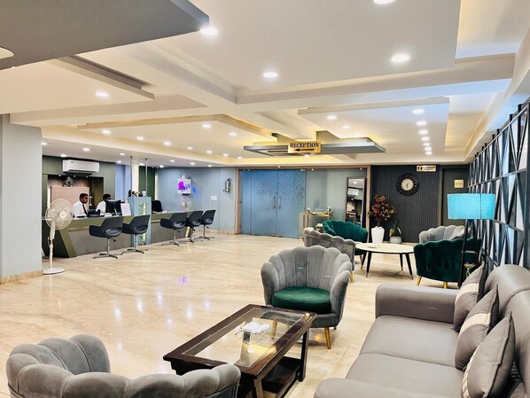 Lobby - Hotel Western Blu (New Delhi)