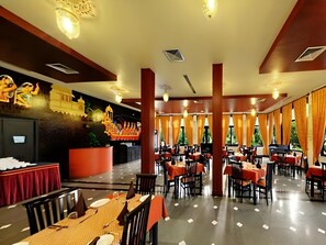 Restaurant - The Udai Bagh (Māvli)