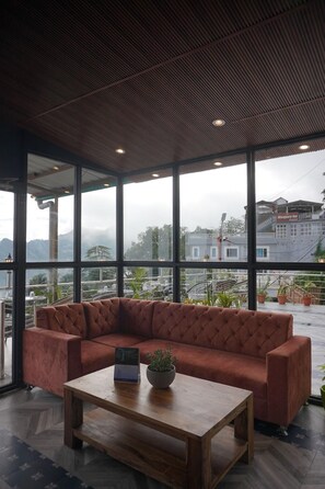Lobby - Sangam By Stotrak - Mussoorie (Dehradun)