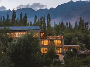 View from property - Stone Hedge Hotel Hunder (Leh)
