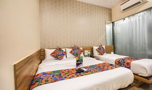 Room - Fabexpress Marol Metro (Mumbai)