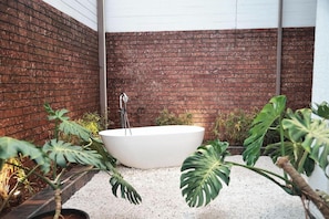 Bathroom - Moyrah By Green Park (Anjuna)
