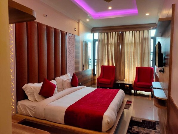 Room - Hotel Grand Hill (Dalhousie)