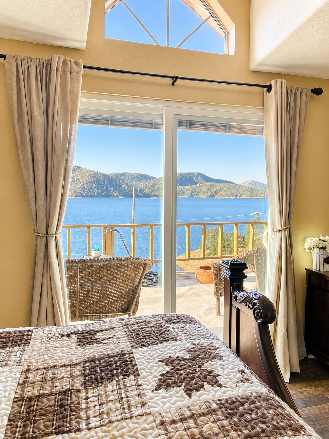 3 bedrooms, free WiFi, bed sheets