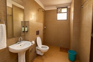 Room - Amaira Hotels And Banquets (Ghaziabad)