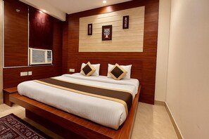Room - Amaira Hotels And Banquets (Ghaziabad)