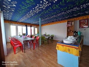 Restaurant - Blue Chill Cottage Pangong (Leh)