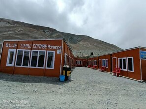 View from property - Blue Chill Cottage Pangong (Leh)