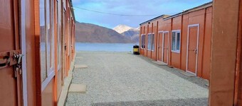 Blue Chill Cottage Pangong
