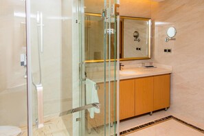 Room - The Venice Hotel And Casino (Lusaka)