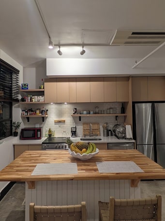 Private kitchen. 1 Bedroom Studio in Atlanta -Close to the Airport and Atlanta Stadium via train