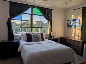 Room - 1 Bedroom Studio in Atlanta -Close to the Airport and Atlanta Stadium via train (College Park)