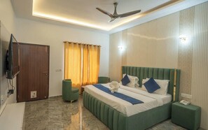 Room - Corbett Holiday Forest Resort (New Delhi)