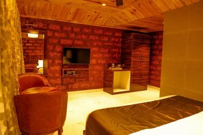 Lobby - The Redstone Resort (Alibag)