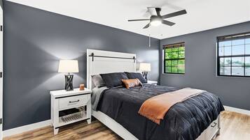 Desk, iron/ironing board, free WiFi, bed sheets