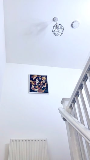 Interior - Apartment Sleeps 4 with Garden & WiFi (Gateshead)