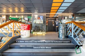 Interior entrance - Hotiday Milano Citylife (Milan)