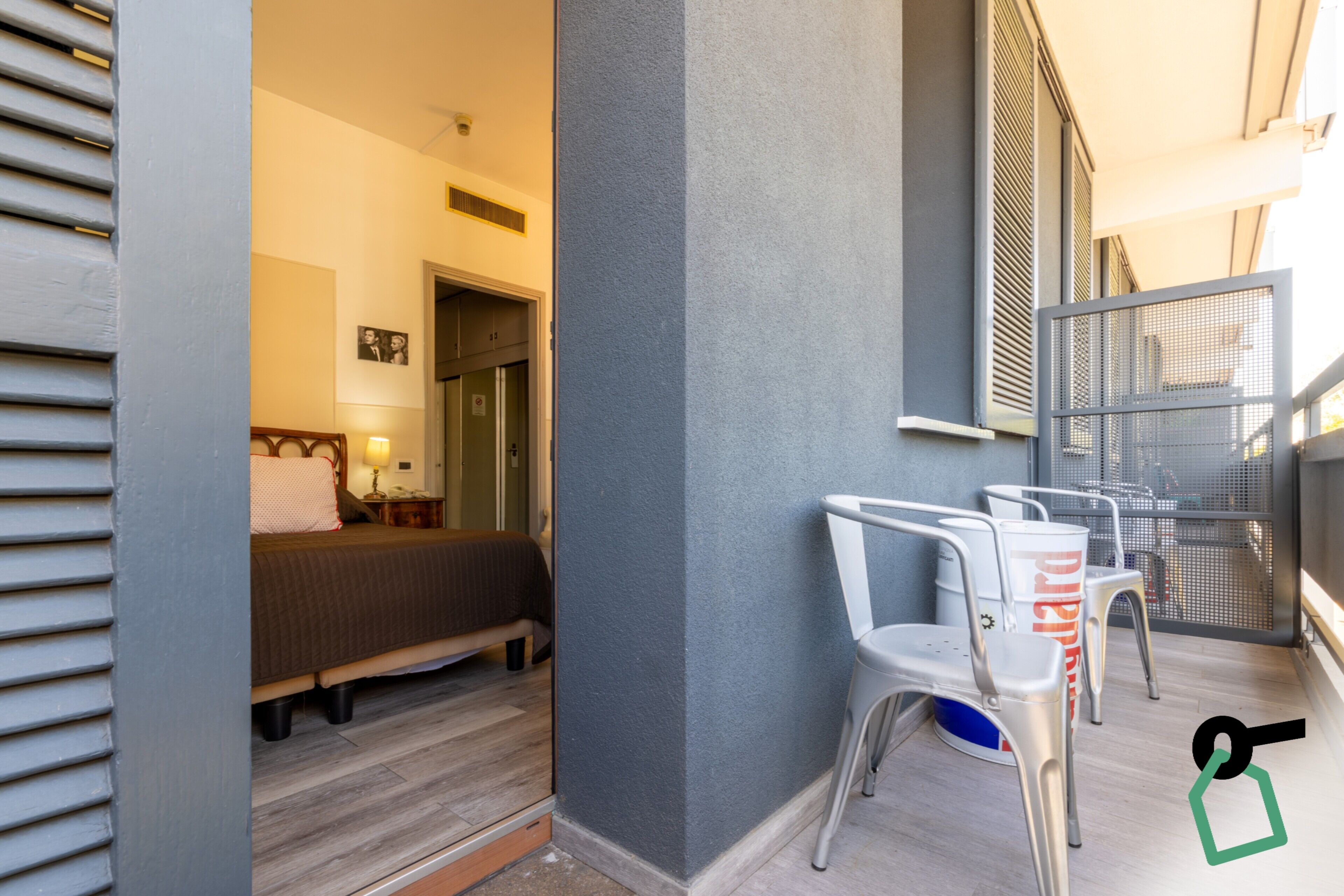 Habitación con 1 cama matrimonial o 2 individuales, balcón | Balcón