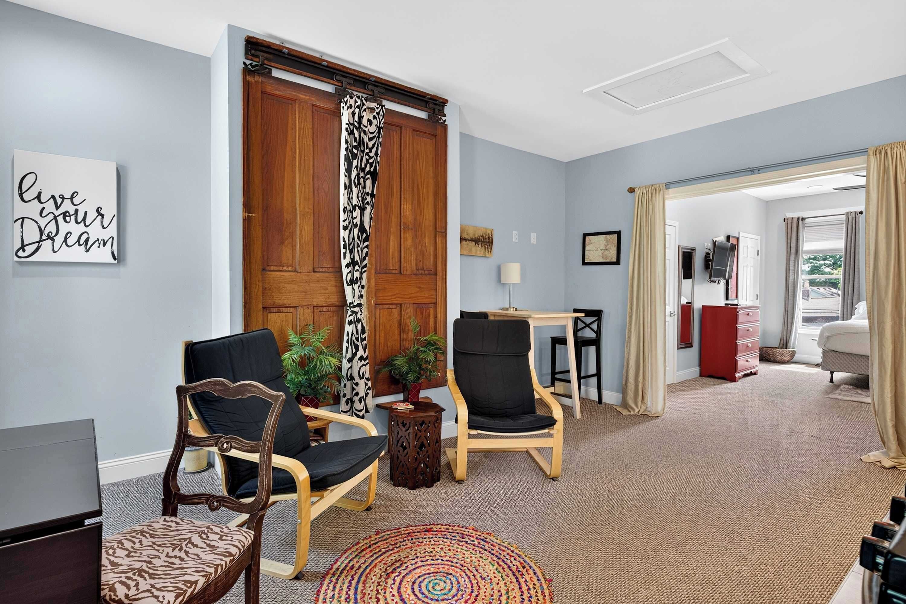 1 chambre, fer et planche à repasser, Wi-Fi, literie fournie