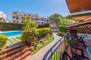 Property grounds - P-2 Ground floor in the center with pool (Calella de Palafrugell)