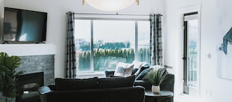 The Shu Suite - Pool/Hot Tub + Boat Slip