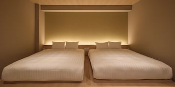 Ropa de cama de alta calidad, cortinas opacas, wifi gratis