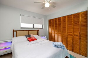 Room - Miami Close 2 Beach, Coral Gables, Brickell, LoanDepot (Miami)