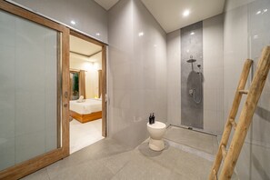 Familienvilla, 3 Schlafzimmer, eigener Pool | Badezimmer