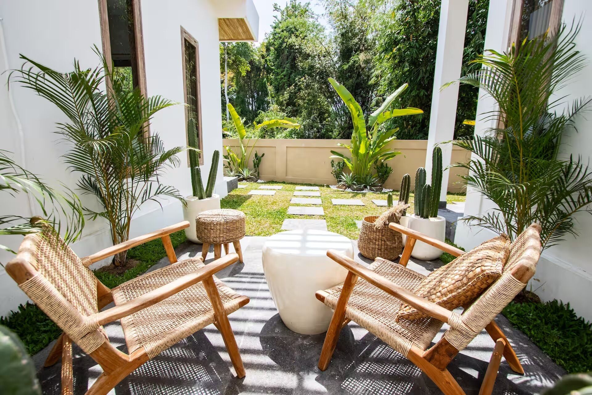 Vila família, 3 quartos, piscina particular | Terraço/pátio