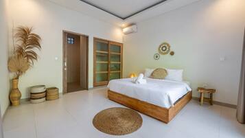 Familienvilla, 3 Schlafzimmer, eigener Pool | Bettwäsche aus ägyptischer Baumwolle, hochwertige Bettwaren, Zimmersafe