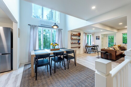 Renovated Kingswood 3Br - Golf, Pool, Club, and Lake Access