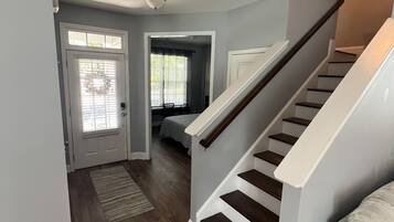 4 bedrooms, WiFi