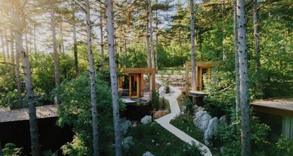 Theodosius Glamping Reader's Nest & Hot Tub, Vipava, Slovenia