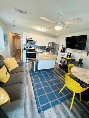 Apartamento, 1 quarto, acessível, sacada | Parte interna