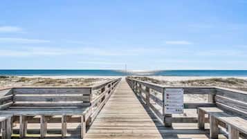 Apartment, 1 Bedroom, Accessible, Balcony | Beach