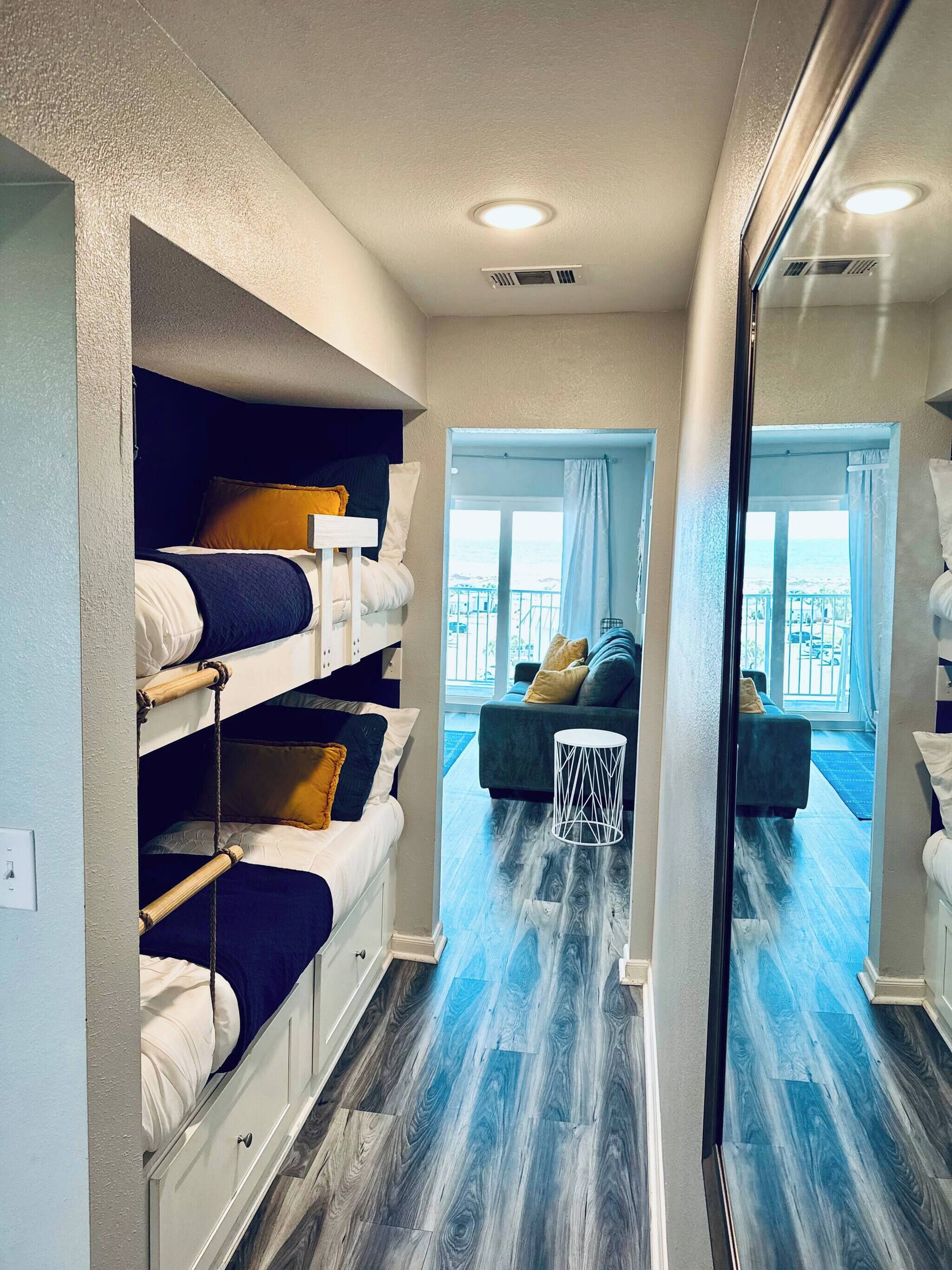 2 bedrooms