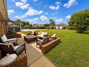 Terrace/patio - Oak Breeze, Coastal get away between 2 Paradises (Gulf Breeze)
