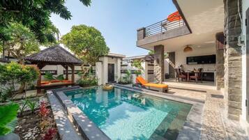 Vila família, 3 quartos, piscina particular | Piscina | Piscina externa
